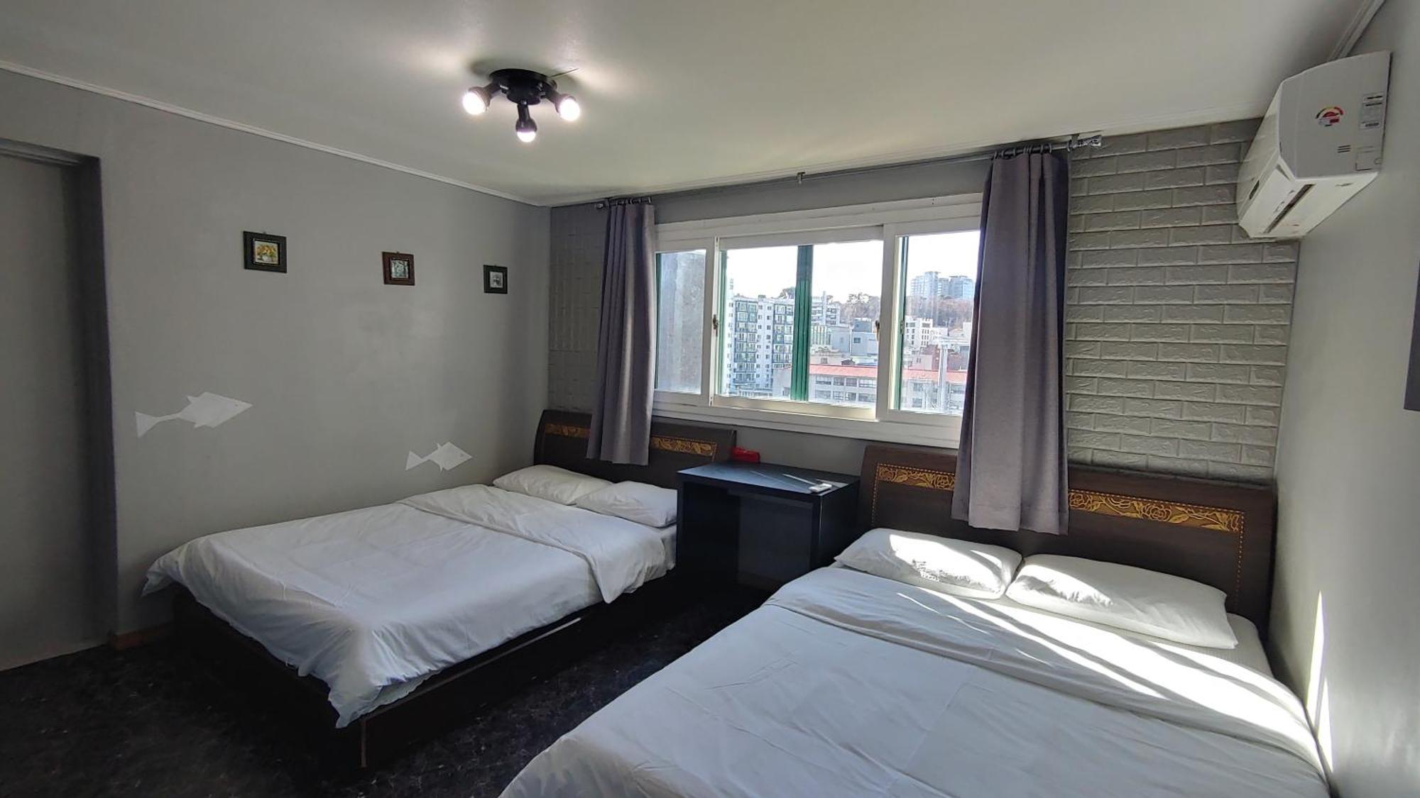 1012 House Namsan Hotell Seoul Rum bild